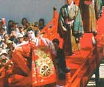 Senteisai Festival Joro-sanpai (worship by court ladies)