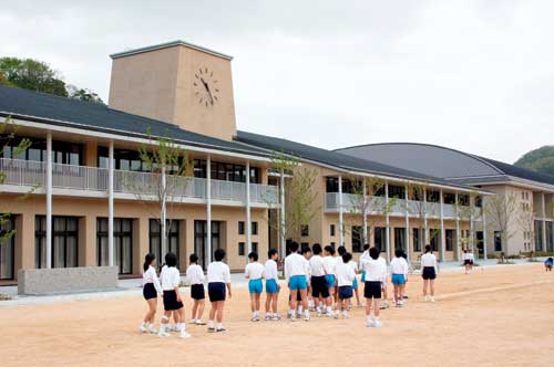 Yumegaoka Junior High School